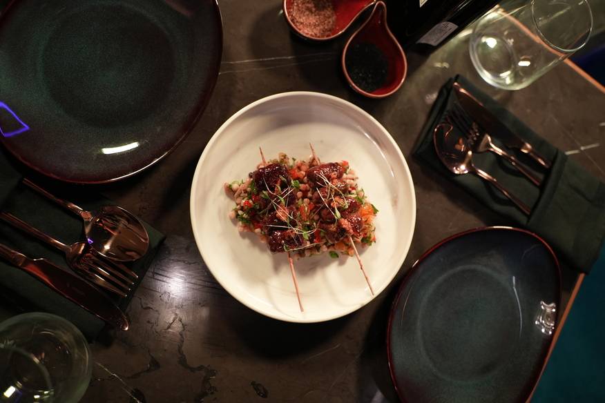 إيكاي يفتح أبوابه في مركز دبي المالي العالمي ليقدم لضيوفه تجارب مميزة وسط أجواء فاخرة