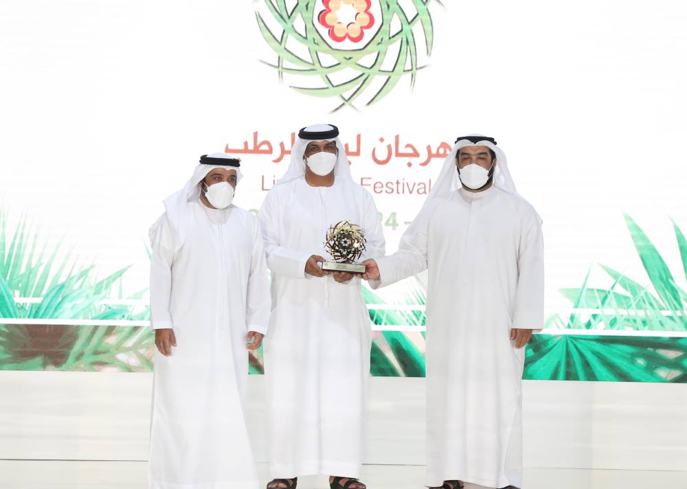 مسابقات المانجو والليمون في مهرجان ليوا للرطب.. مشاركات مميزة من مزارع الإمارات