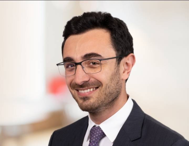 شركات الطاقة والموارد الطبيعية تتسارع للوصول بصافي الانبعاثات إلى الصفر، وتقود التحول إلى مشاريع مستدامة للتطور والنمو