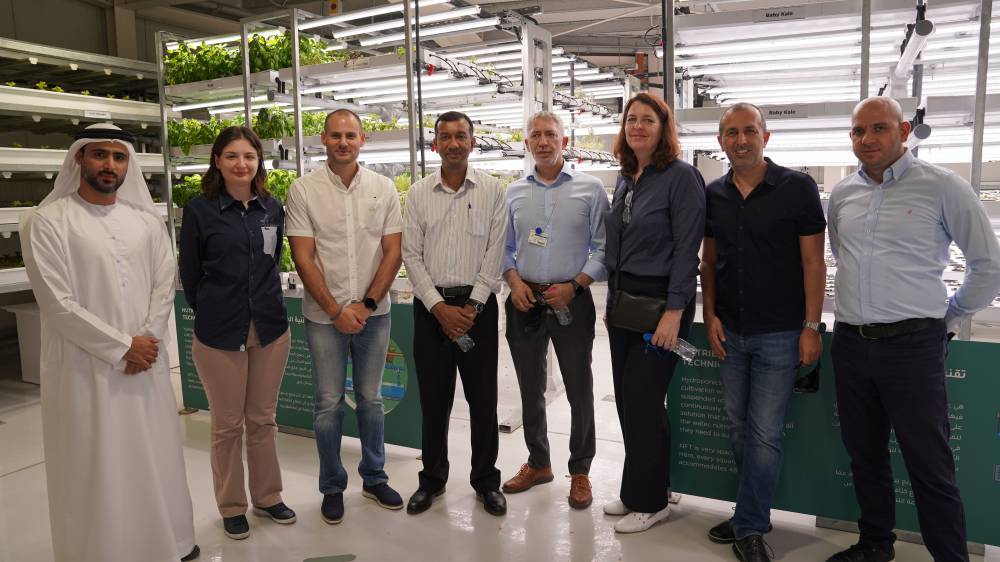 مدينة الشارقة المستدامة تستقبل وفداً من إدارة الجامعة الأمريكية في الشارقة