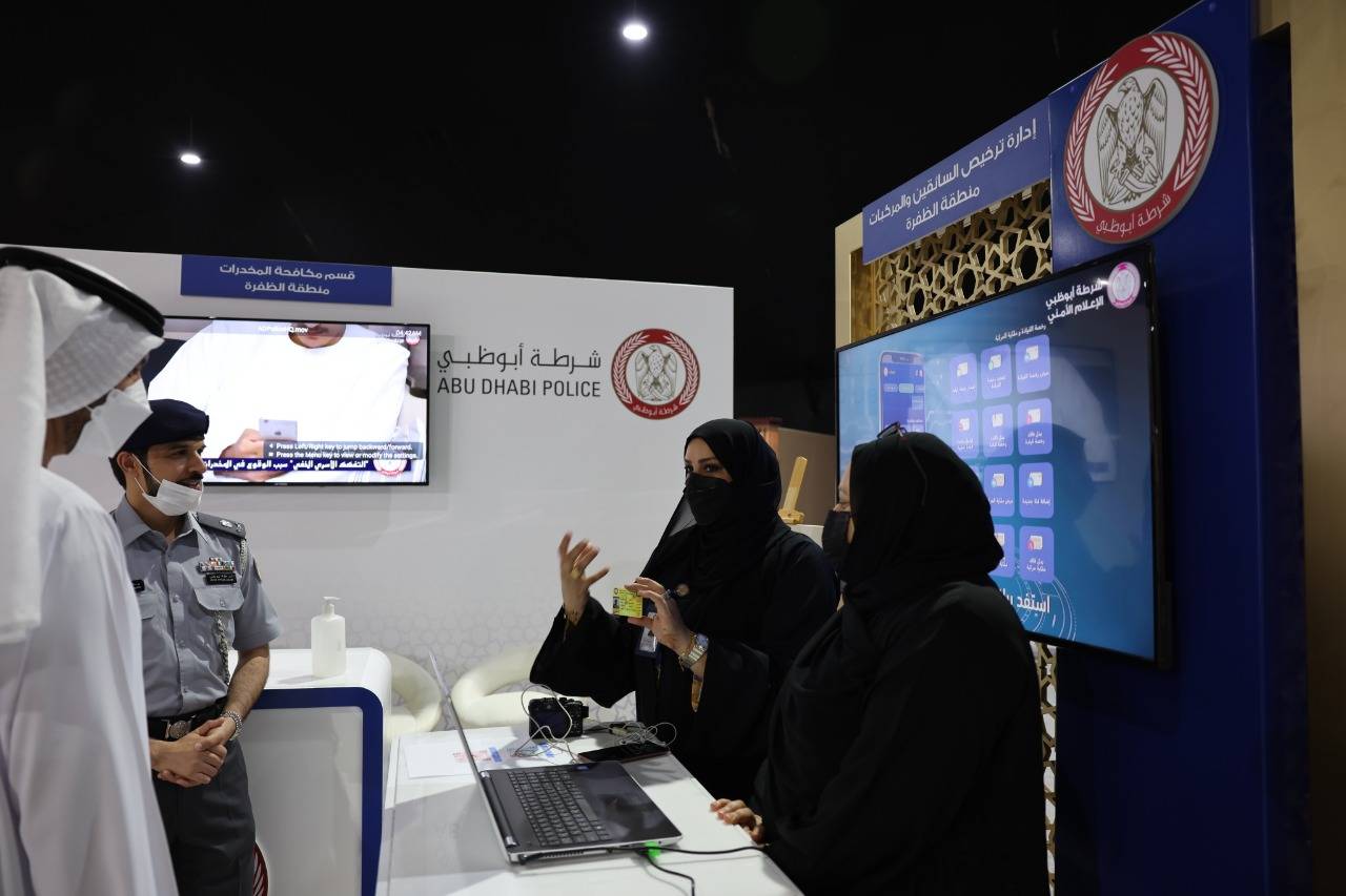 مهرجان ليوا للرطب يواصل فعالياته ومسابقاته التراثية حتى 24 يوليو الجاري