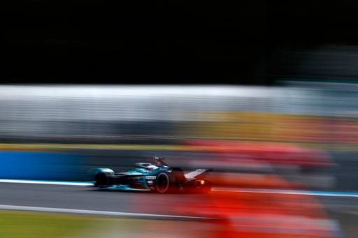 الاقتراب من حسم لقب الموسم الثامن من بطولة العالم إيه بي بي فورمولا إي