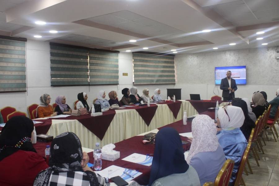 اختيار 12 ممرضة للمشاركة في مخيم أطفال السكري خلال ورشة عمل للممرضين