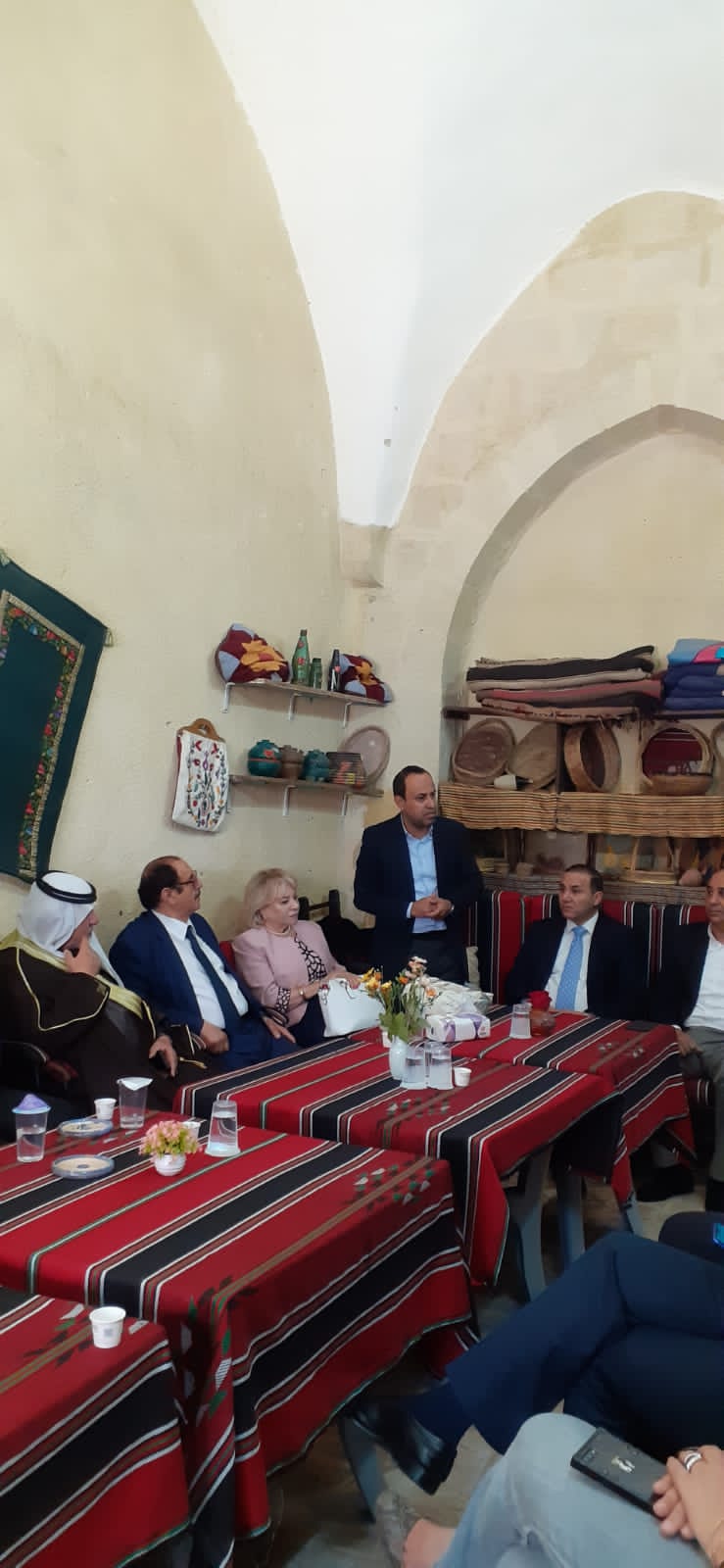 برعاية محافظ البلقاء افتتاح مطعم طبق القش للمأكولات التراثية في جمعية سيدات النهوض بالأسر الأردنية