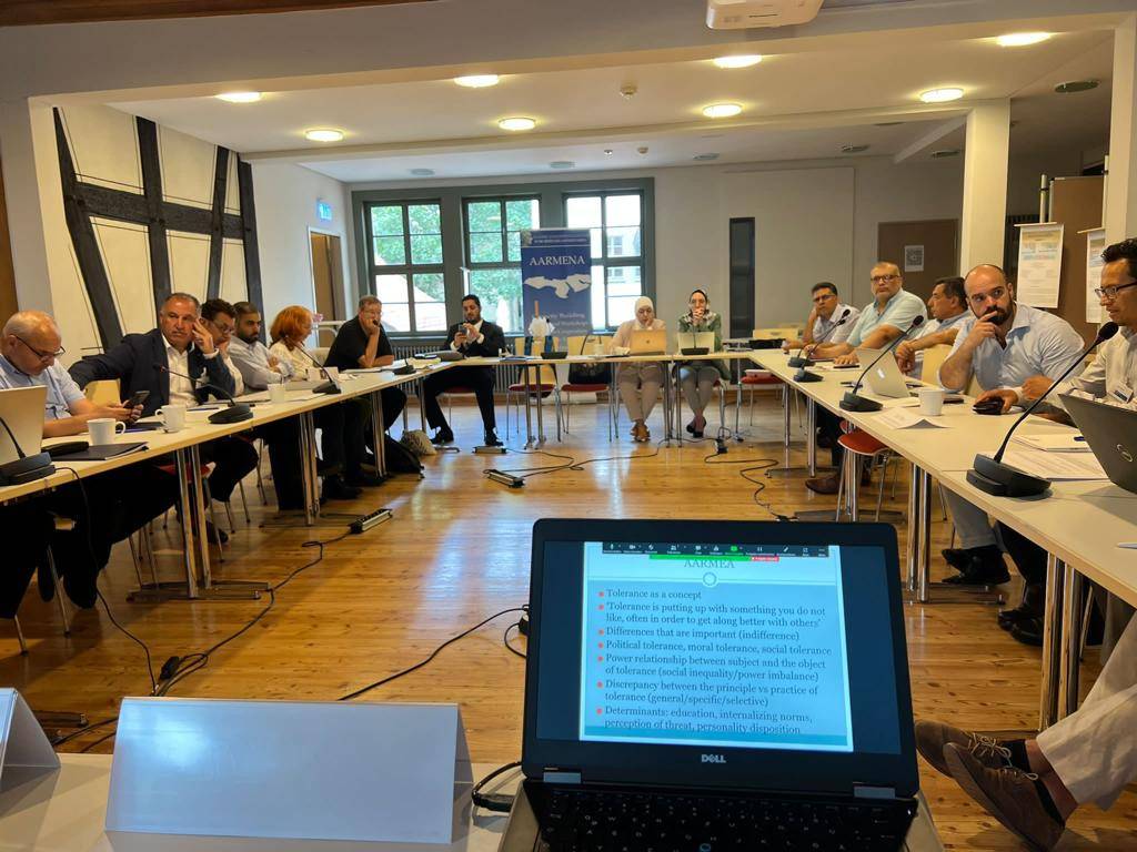 تريندز يؤكد على ضرورة تعزيز التسامح والتعايش وسياسات التعددية الثقافية لمواجهة العنف الديني