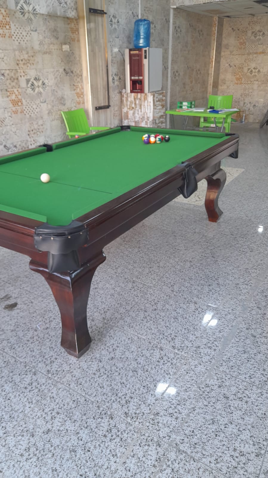 الكسبي يؤكد ضرورة  توفير خدمات البنية التحتية المثلى للمستثمرين