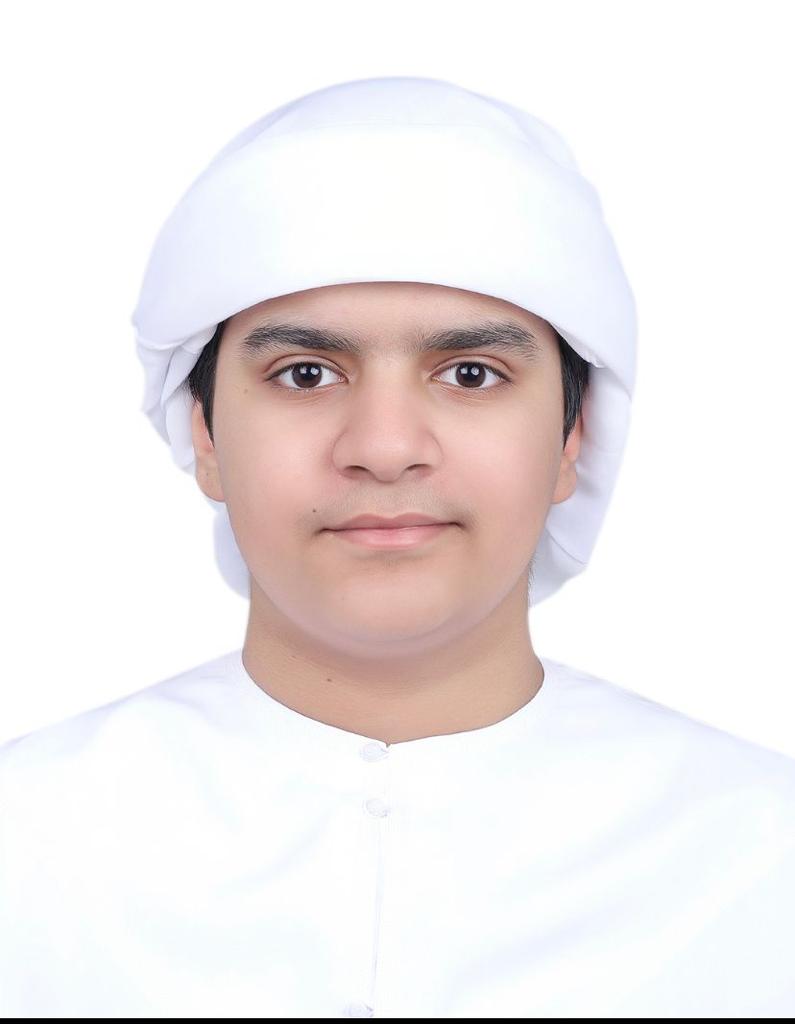 مشاركون يلتمسون تقنيات المستقبل عبر برنامج العلوم والتكنولوجيا
