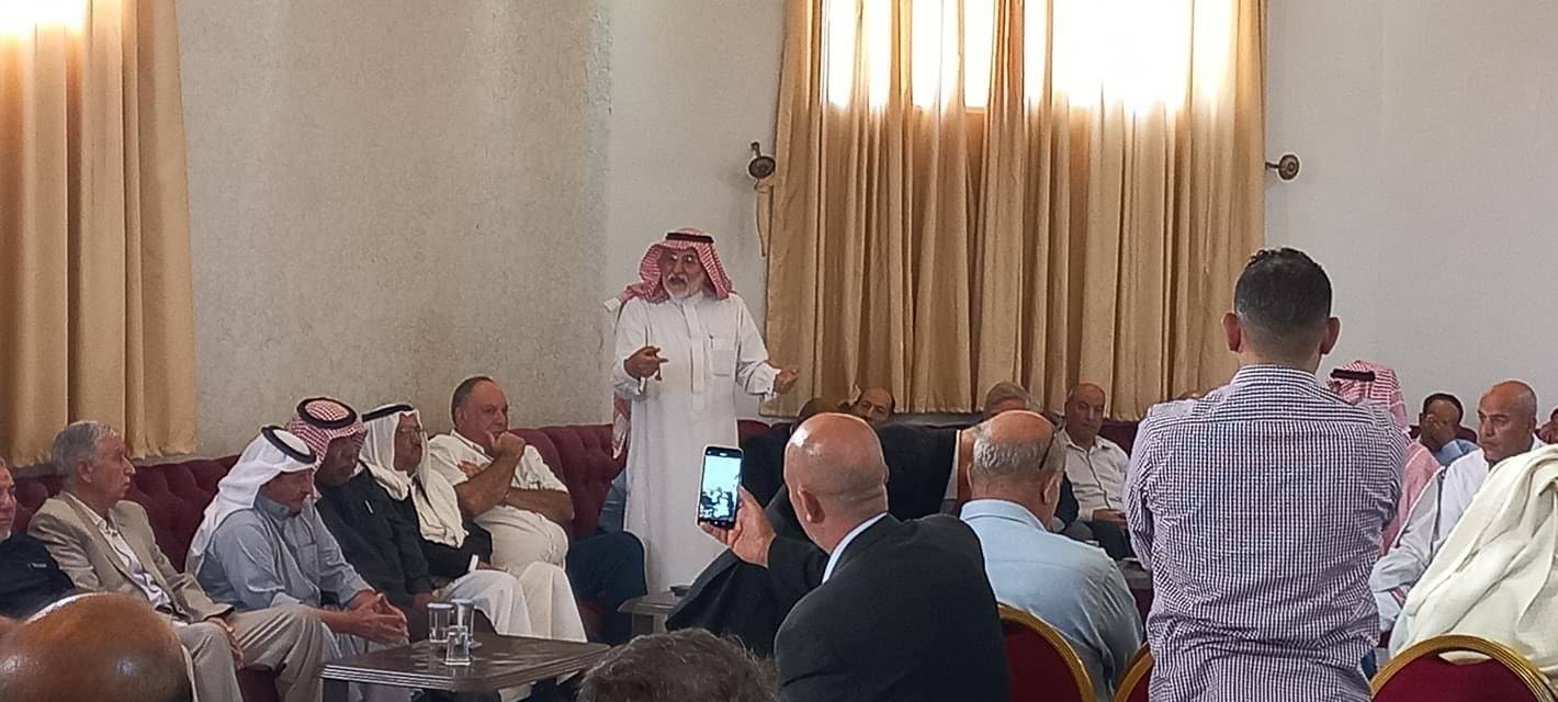 أجتماع شعبي يرفض نقل بلدية مادبا من مكانها الحالي إلى أي موقع آخر