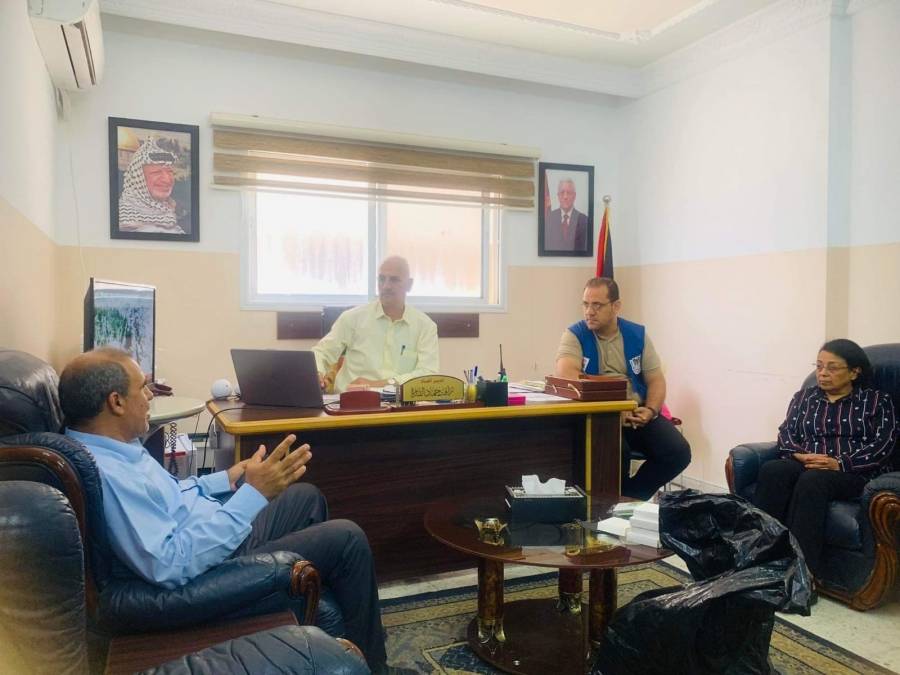 نقابة الصحفيين الفلسطينيين  تؤازر الزملاء أثناء تغطيتهم العدوان على غزة وتقدم بعض المستلزمات لهم