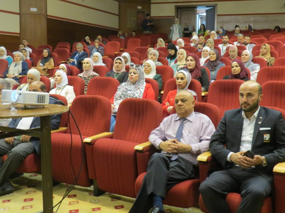  محاضرة توعوية لموظفي مؤسسة الضمان حول مرض السكري والآثار الناجمه عنه