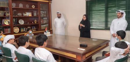 جمعية الإمارات للمحامين والقانونين بالتنسيق مع المعهد العالي للتدريب القانوني ينفذ برنامج تدريبيا للأطفال خلال الإجازة الصيفية