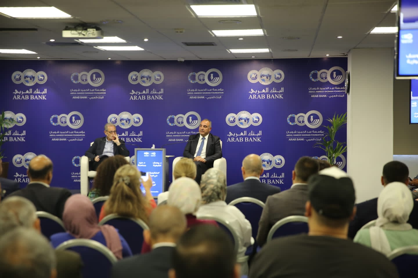 الشواربه : طرح عطاء اعادة تاهيل حدائق الملك عبدالله الاول الشهر المقبل