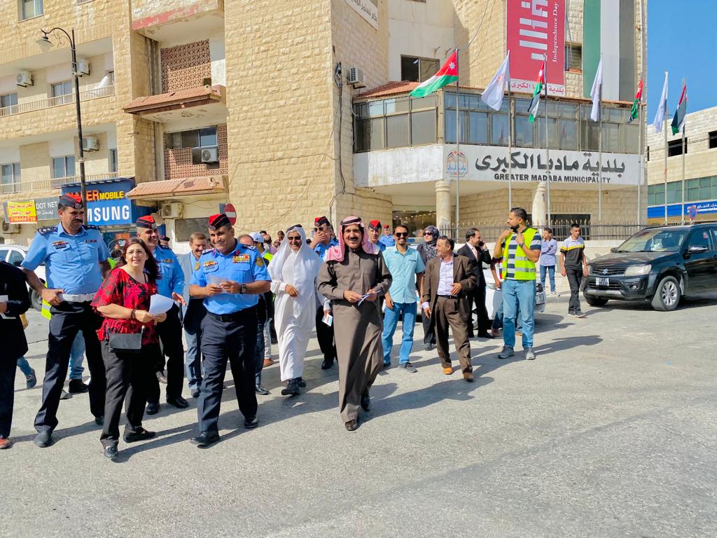 مديرية شرطة محافظة مأدبا تنفذ حملة توعوية للحد من  إطلاق العيارات النارية