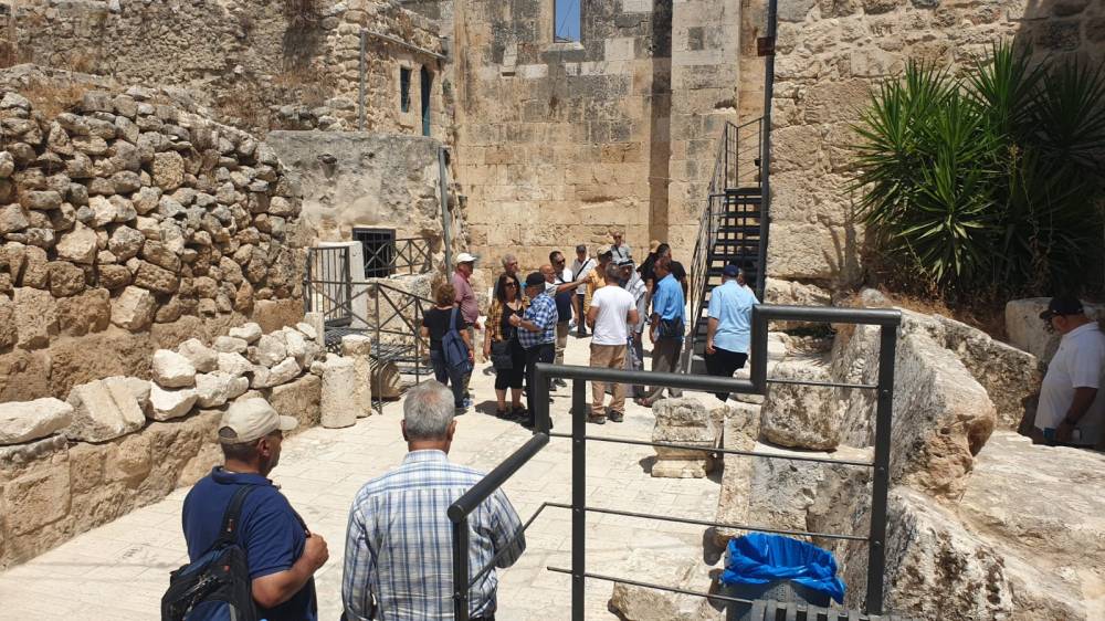 فلسطين   جولة ميدانية لإدلاء سياحيين في بلدة سبسطية