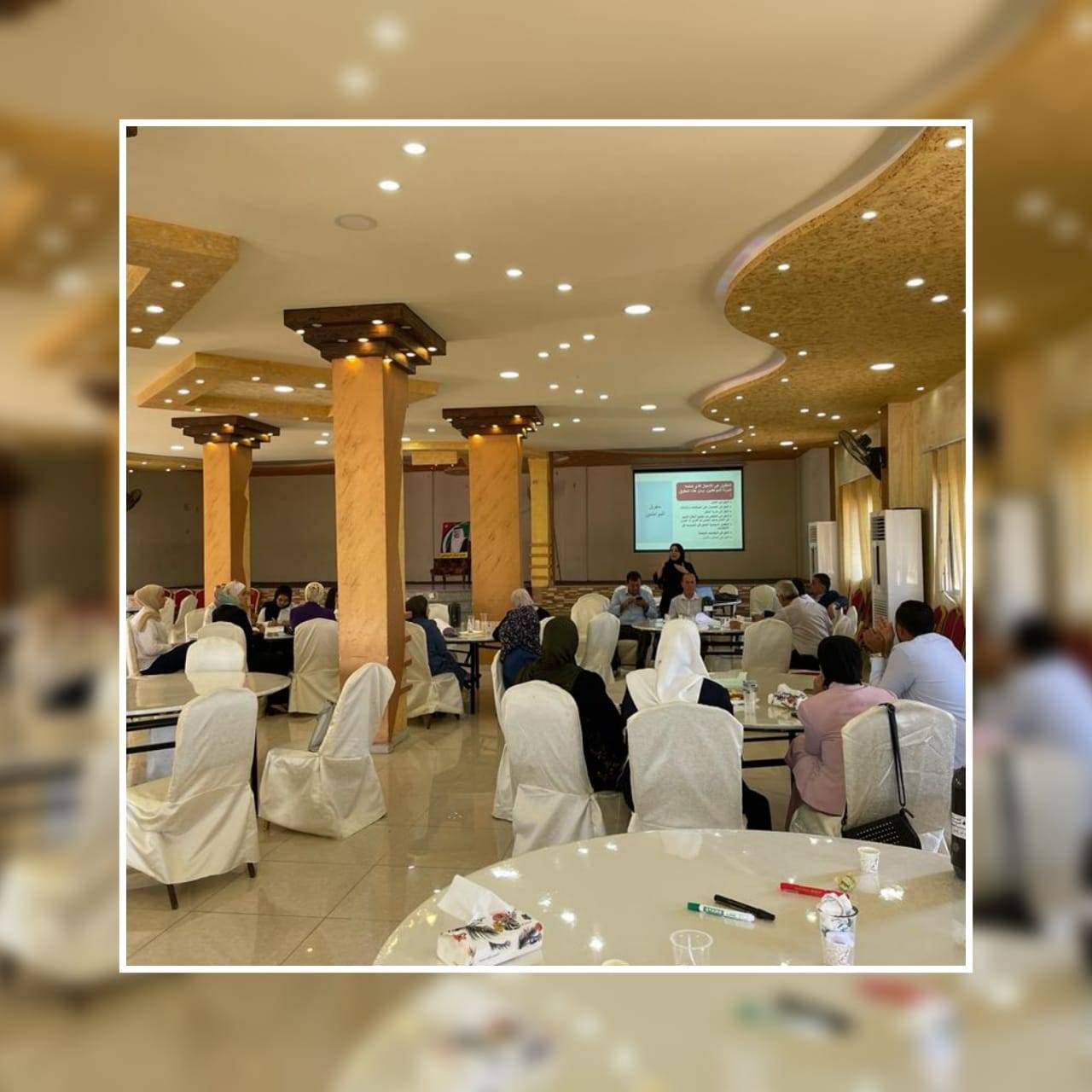 ورشة بعنوان  توعية النساء والشباب في المشاركة في الأحزاب السياسية الأردنية في نادي جرش الثقافي