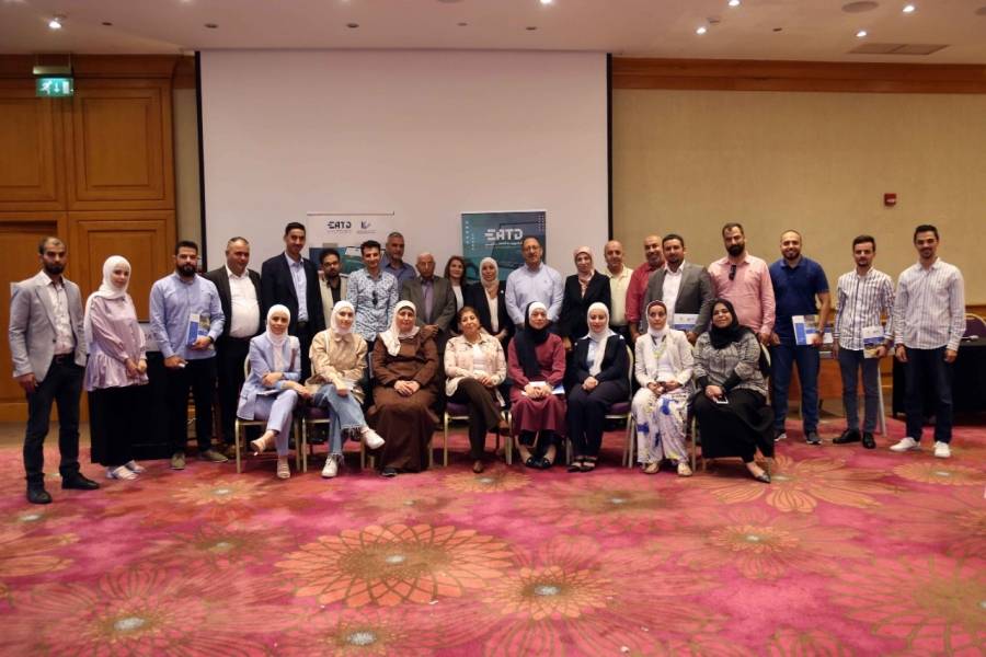 مركز تدريب المهندسين ووزارة الادارة المحلية يعقدان برنامجا تدريبيا مشتركا