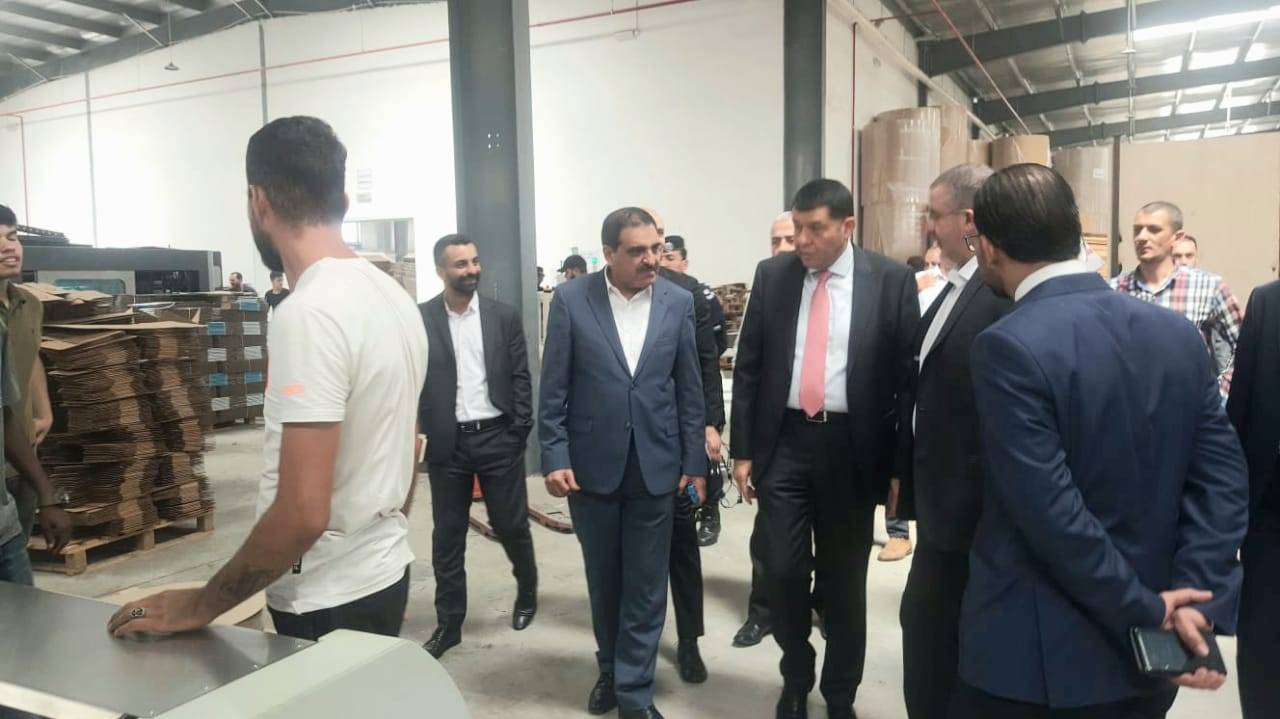 وزير العمل يلتقي الصناعيين ومؤسسات القطاع الخاص في الرصيفة