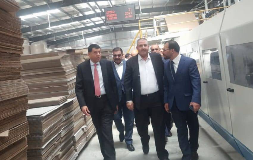 وزير العمل يلتقي الصناعيين ومؤسسات القطاع الخاص في الرصيفة