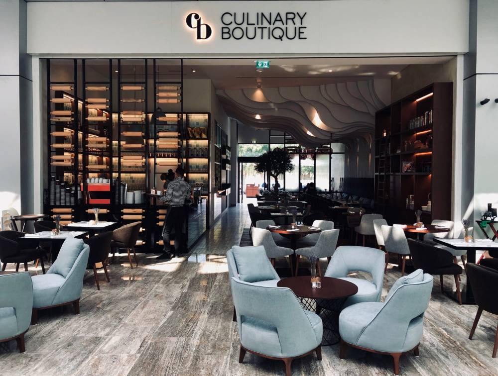 المرأة الإماراتية تضع بصمتها على قطاع المأكولات والضيافة في دبي