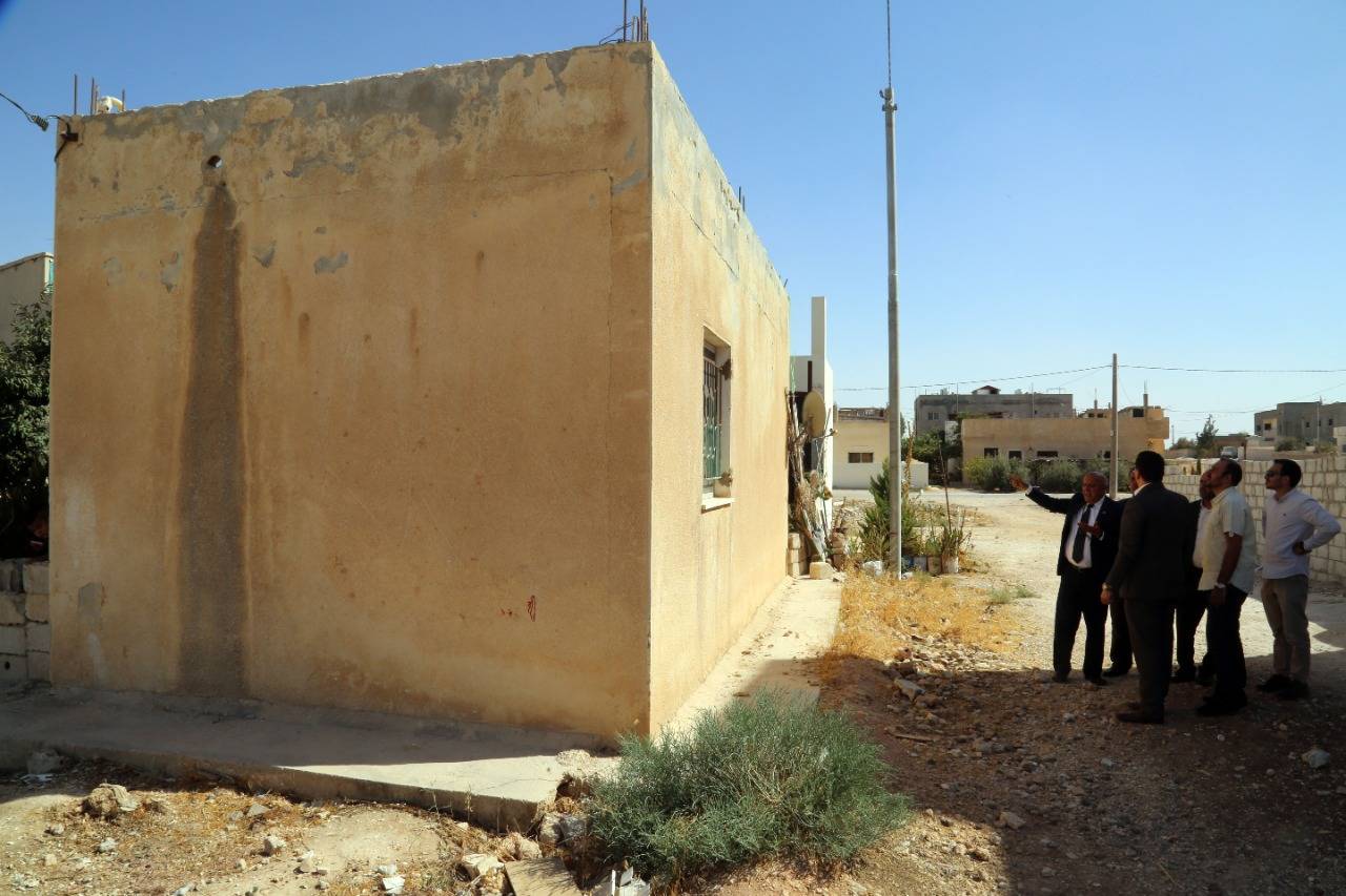 صندوق المسؤولية الاجتماعية للمهندسين، يبحث ترميم منزل لاسرة عفيفة في محافظة المفرق