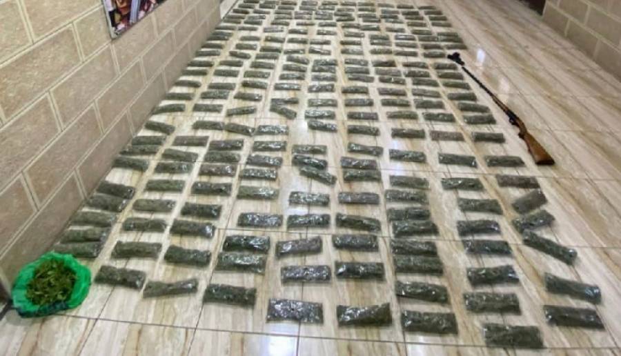 مكافحة المخدرات تضبط مروجين في ٣ قضايا نوعية