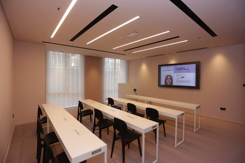 افتتاح معهد مارانجوني في مركز دبي المالي العالمي