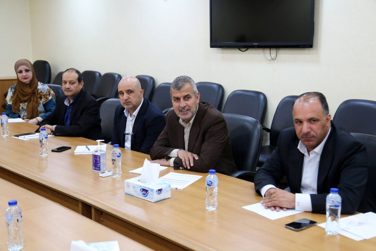 وزير الطاقة لوفد المهندسين..مشاريع استثمارية ضخمة في قطاع التعدين توفر فرص عمل للمهندسين