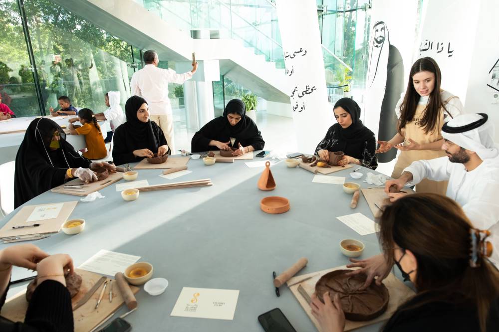 جائزة أبوظبي تطلق حملة لترشيح أصحاب الأعمال الخيرة لدورتها الــ11  