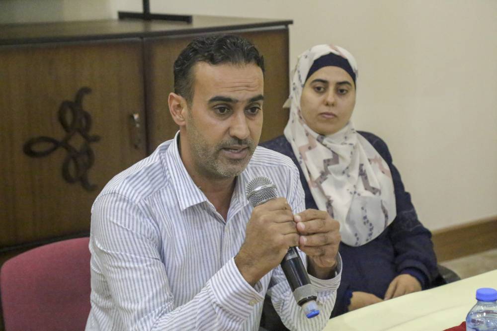 سلطة جودة البيئة الفلسطينيه تناقش التقرير الأولي الخاص بالأطر القانونية وتدابير الرقابة على التجارة الدولية بموجب اتفاقيات دولية