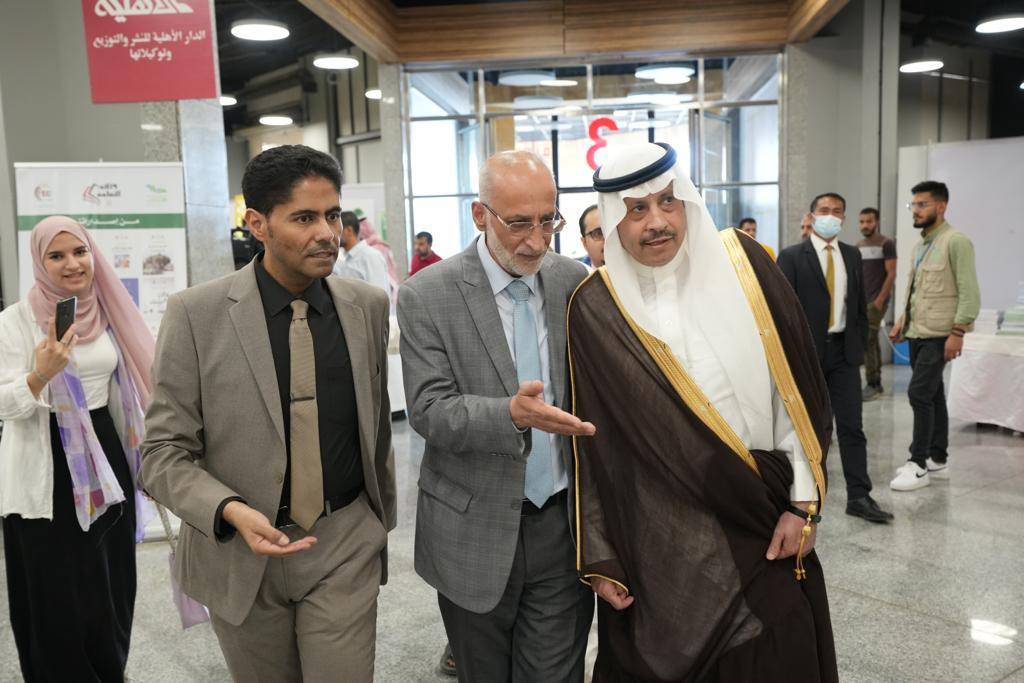 سفير خادم الحرمين الشريفين لدى الأردن يزورالاجنحة السعودية المشاركة في معرض عمان الدولي للكتاب 2022.