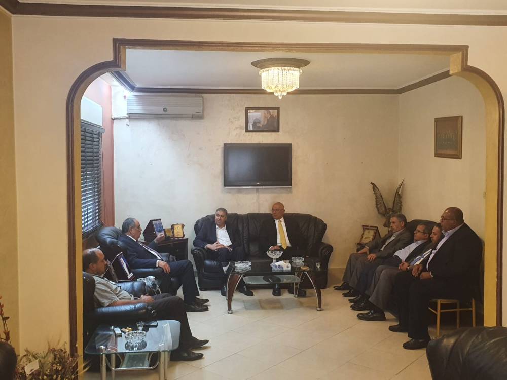 البوتاس العربية تبحث سبل تعزيز التعاون المشترك مع الاتحاد العام لنقابات عمال الأردن والنقابة العامة للعاملين في المناجم والتعدين والإسمنت