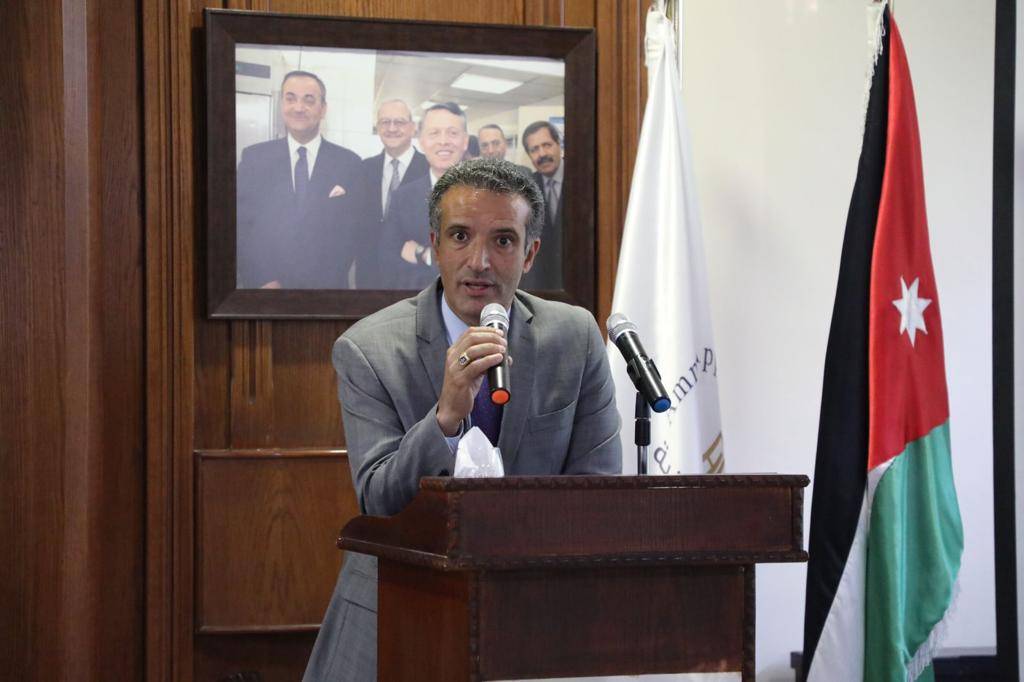 وزير السياحة والآثار يرعى يوم الخريج بكلية عمون الجامعية التطبيقية 