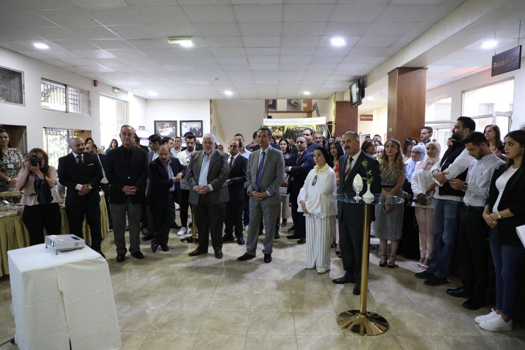 وزير السياحة والآثار يرعى يوم الخريج بكلية عمون الجامعية التطبيقية 