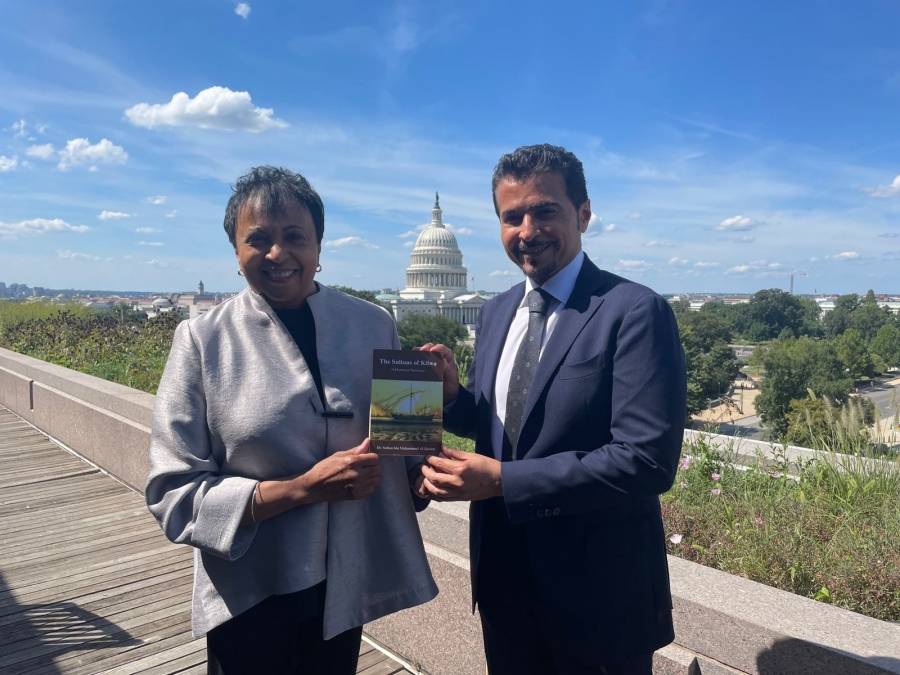 الشارقة للكتاب تمثل الثقافة الإماراتية والعربية في أكبر مهرجان للكتاب في أمريكا