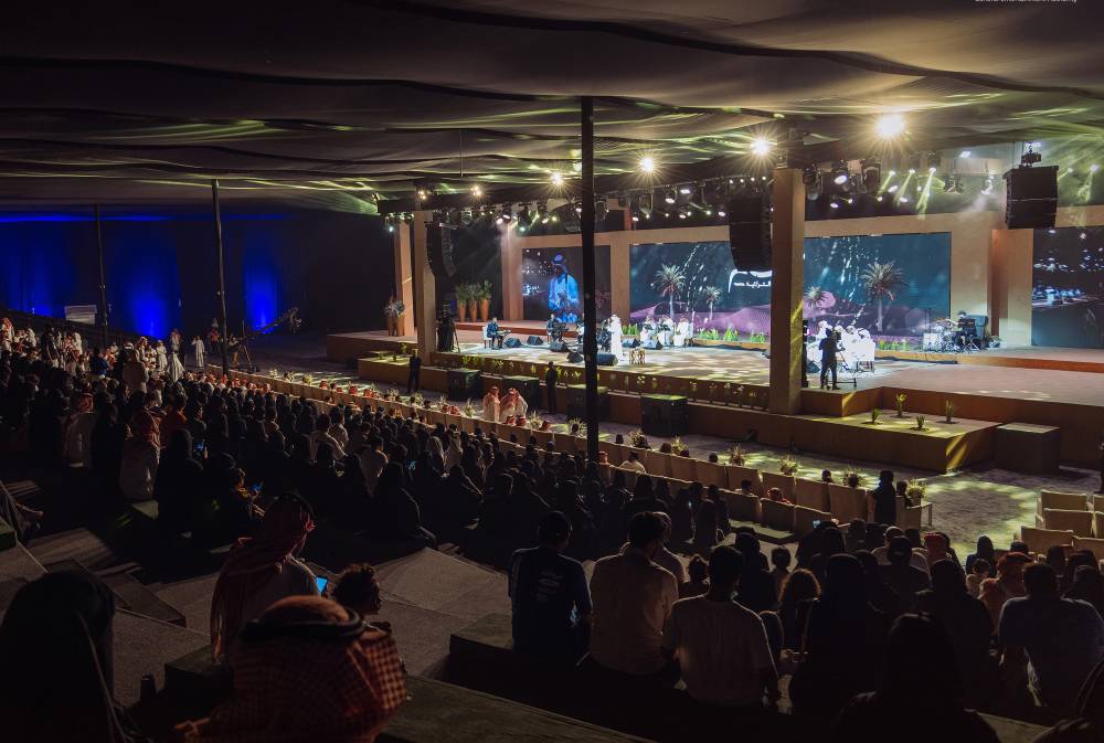 فؤاد عبد الواحد نجم ختام مهرجان حفلات سنام في الطائف