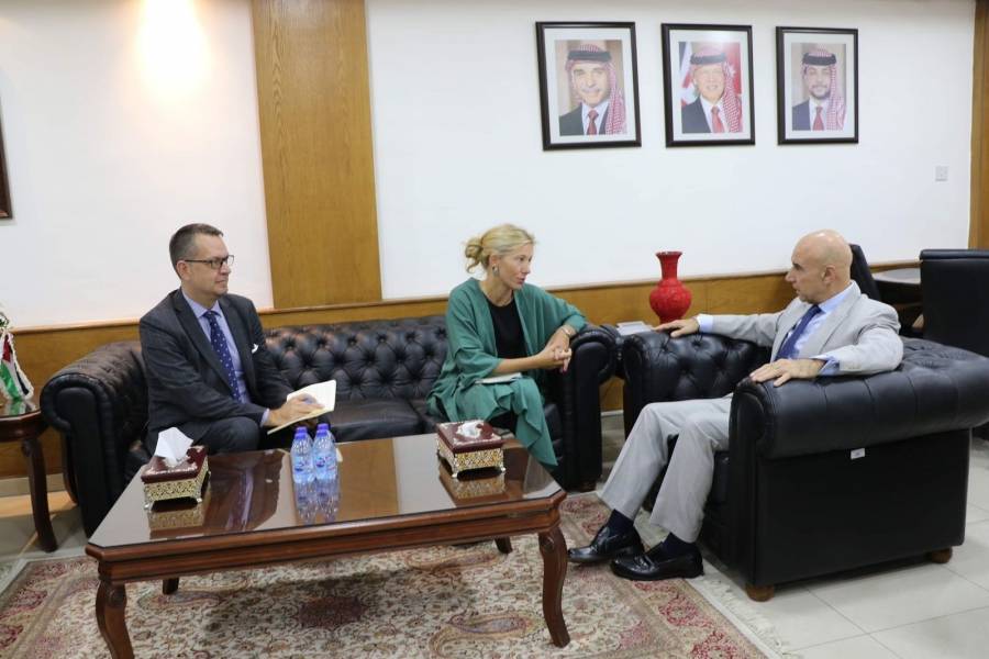 وزير الإستثمار يبحث آفاق التعاون مع السويد