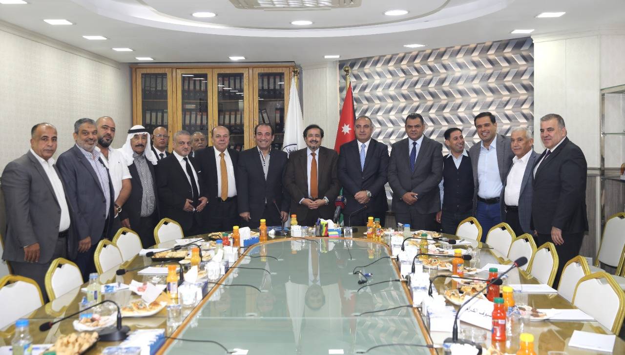 امين عمان يزور نقابة المقاولين ويؤكد اهمية الشراكة القائمة مع النقابة  