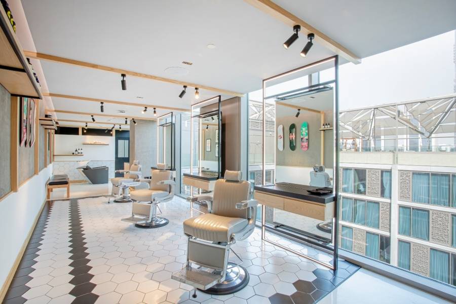 صالون Akin للحلاقة يطلق خدمات خاصة بالصغار ليقضي الآباء وأولادهم لحظات مميّزة