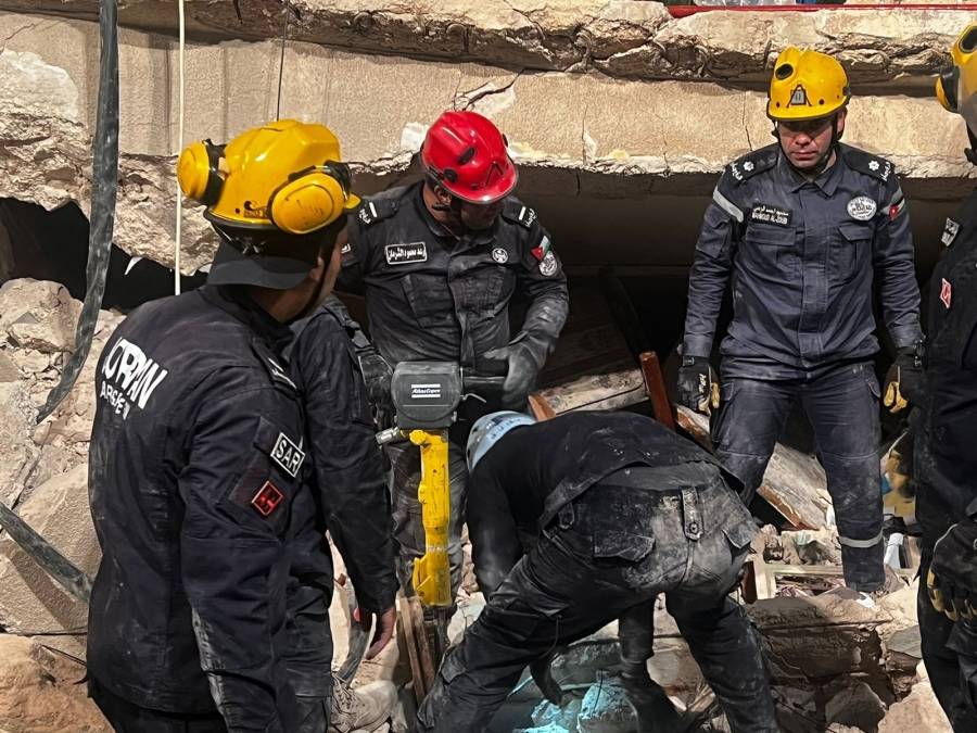 الأمن العام : أخلاء وفاة ثانية من تحت الأنقاض الآن في حادثة الانهيار