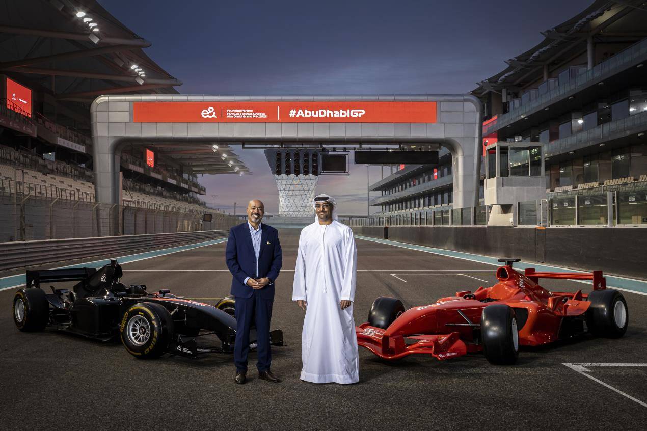مجموعة e& تعلن عن شراكة استراتيجية تصبح بموجبها شريك مؤسس لسباق جائزة الاتحاد للطيران الكبرى للفورمولا 1
