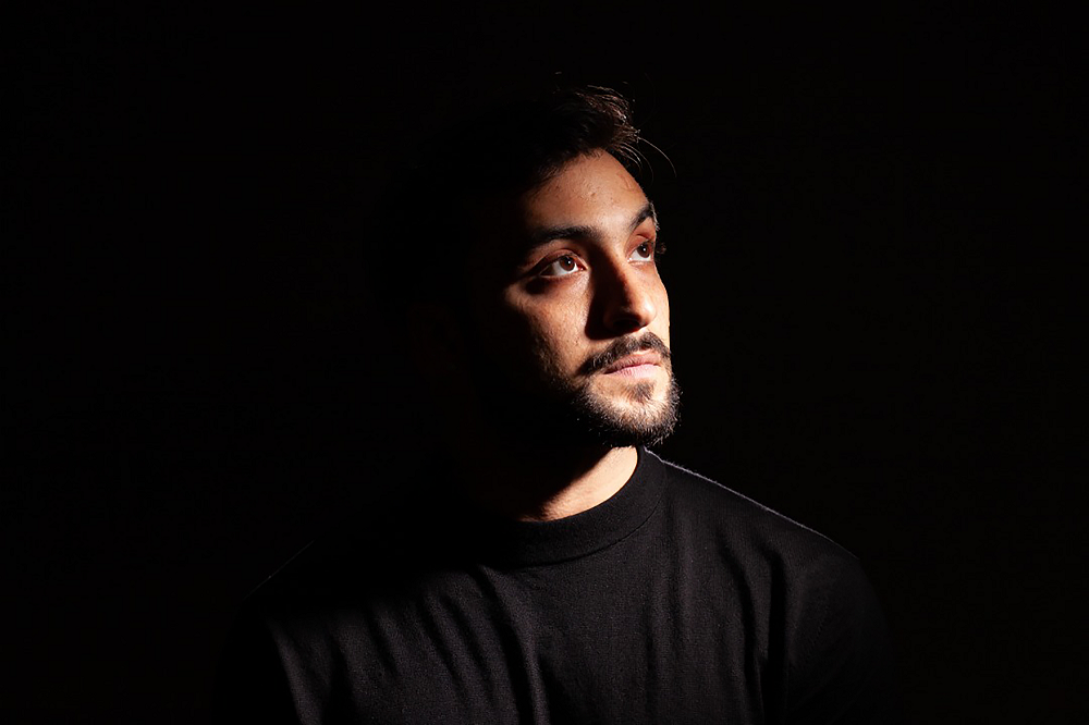 فن أبوظبي يختار عبد القادري قيّماً فنياً لبرنامج آفاق: الفنانون الناشئون 2022