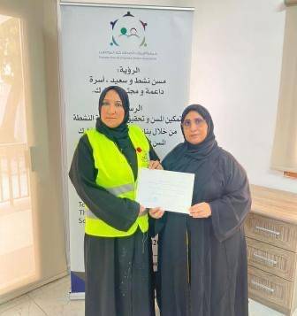 جمعية الإمارات لأصدقاء كبار المواطنين تتعاون مع مركز  الإمارات الدولي لتأهيل وتدريب أصحاب الهمم بتقديم علاجات طبيعيه بالحجامة لعدد من أعضاء نادي بركة الدار 