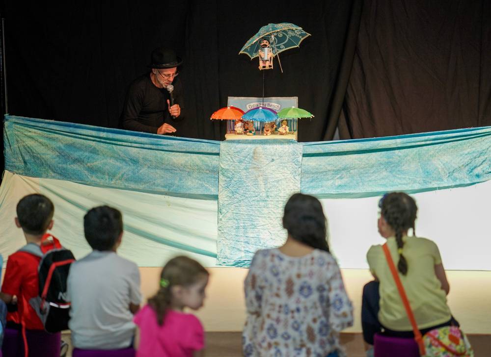 ملتقى الشارقة الدولي للراوي يسلط الضوء على التراث السينمائي البحري الخليجي