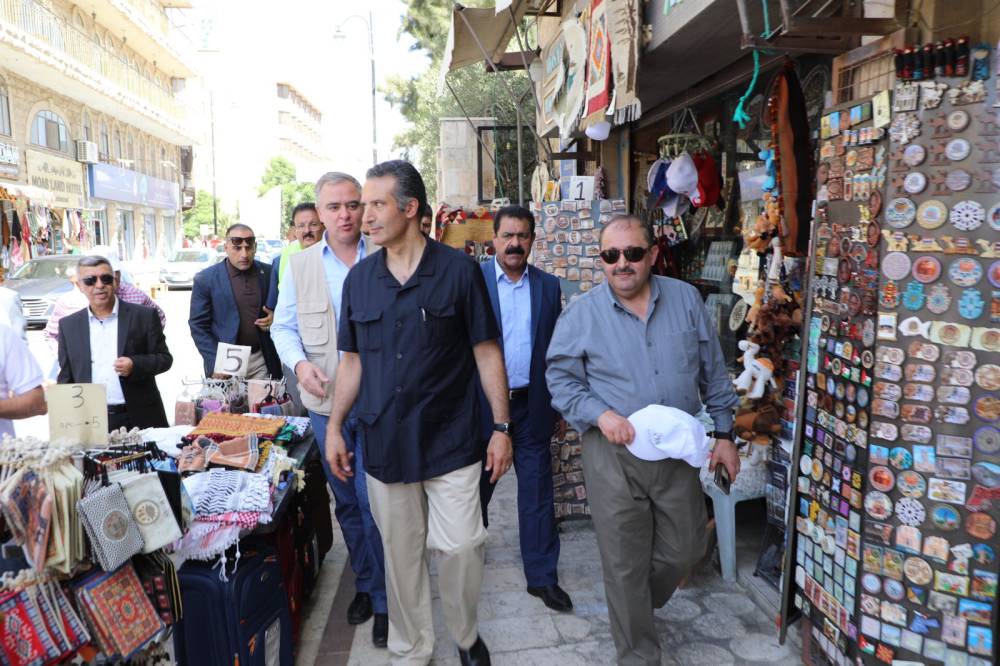 وزيرا السياحة والشباب يشاركان بإلاحتفال بيومي السياحة والنظافة العالميين بمادبا 