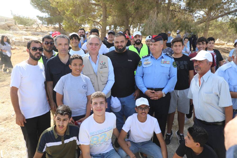 وزيرا السياحة والشباب يشاركان بإلاحتفال بيومي السياحة والنظافة العالميين بمادبا 