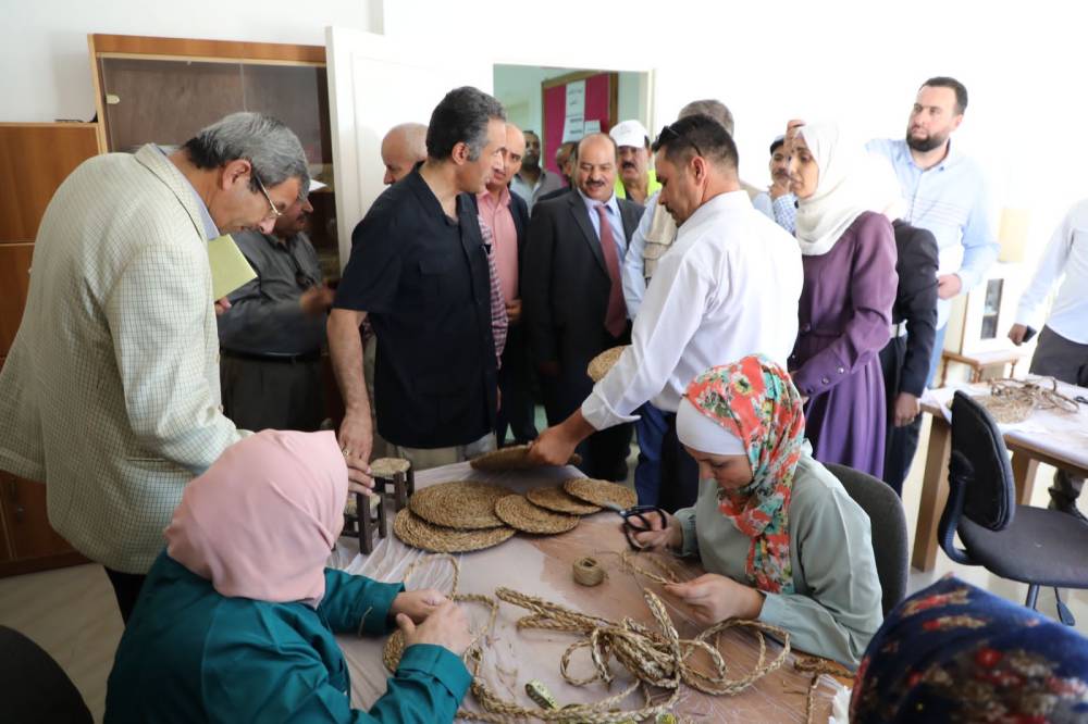 وزيرا السياحة والشباب يزوران معهد تدريب مهني مادبا