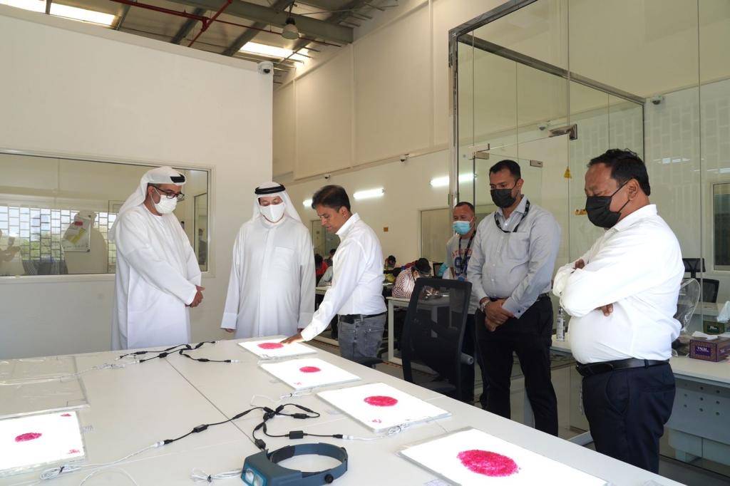 فيورا جيمز الرائدة في تعدين الأحجار الكريمة تُدشن منشأة جديدة في حرة مطار الشارقة الدولي