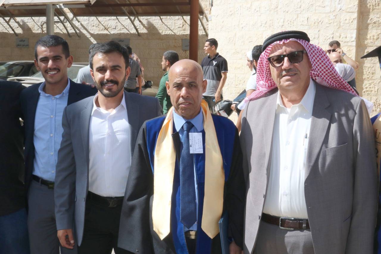 مخلد عبيد الصاروم مبارك حصولك على شهاده  الماجستير تخصص اداره الاعمال