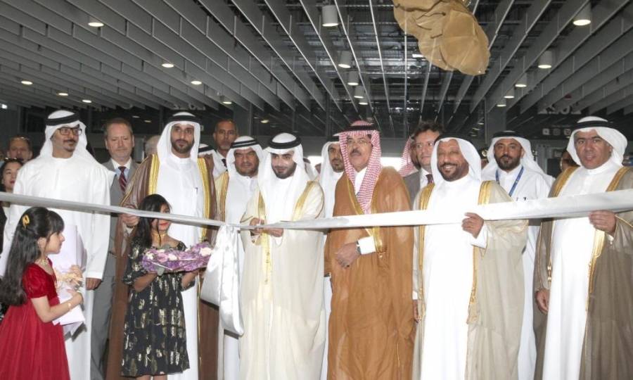 الشيخ خالد بن عبدالله بن سلطان القاسمي يفتتح فعاليات النسخة الـ 50 من معرض الشرق الأوسط للساعات والمجوهرات