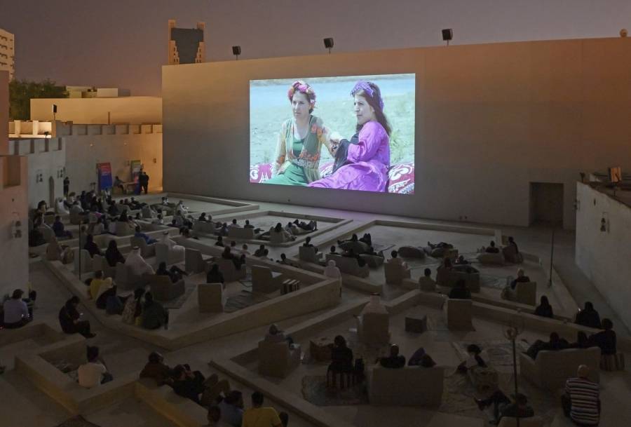 الشارقة للفنون تعلن برنامج النسخة الخامسة من «منصة الشارقة للأفلام»